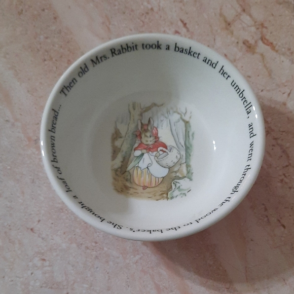 Wedgwood Mrs. Rabbit Bowl - Picture 5 of 5